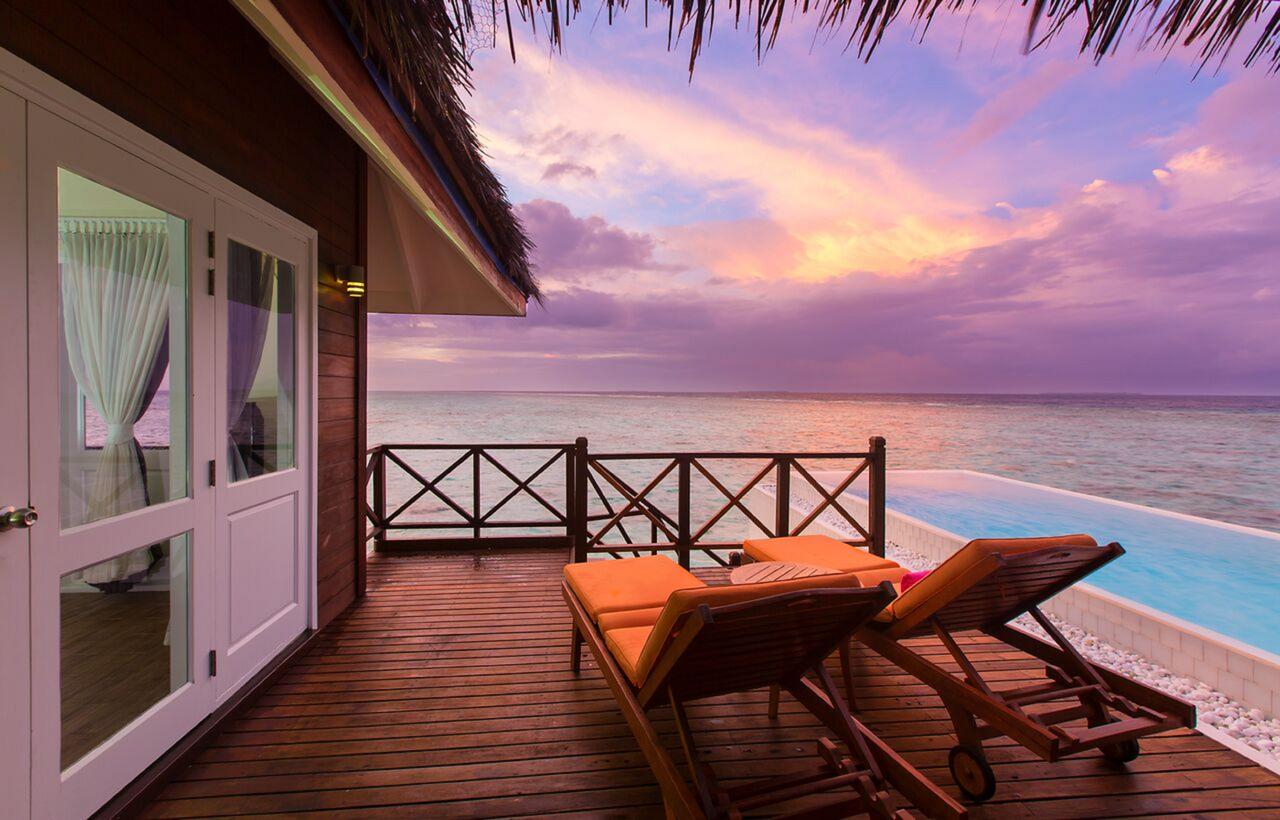 Sun Aqua Vilu Reef - Maldives Resort